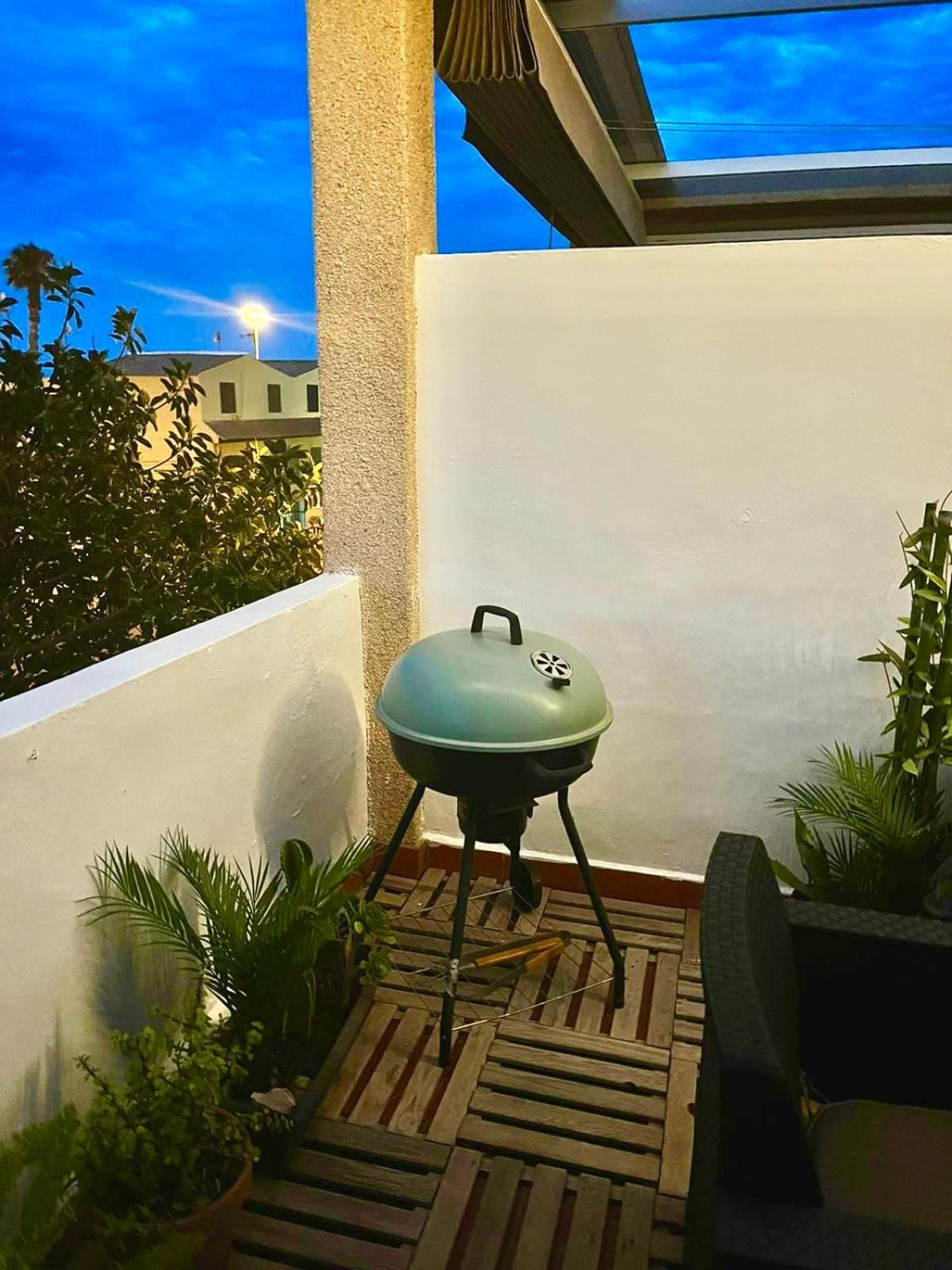 Przytulny Apartament 100M Od Plazy Torrevieja Exterior foto